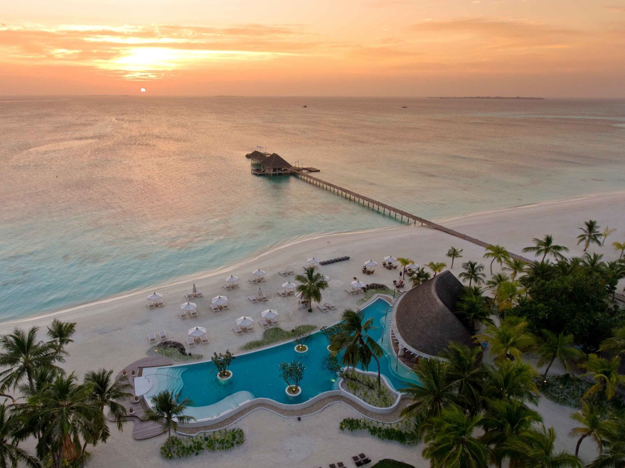 Kanuhura Maldives Kuredu Exterior photo